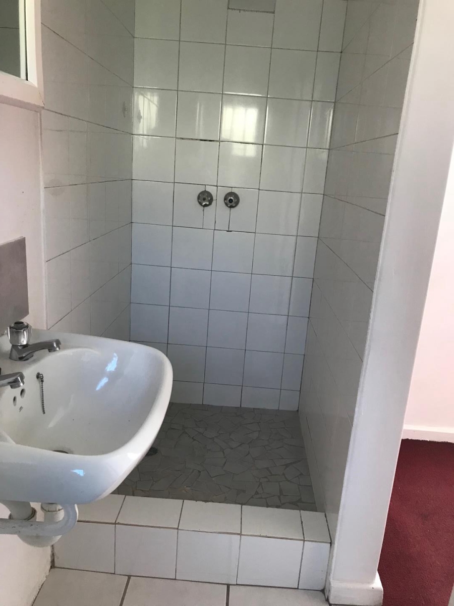 To Let 1 Bedroom Property for Rent in Millard Grange Eastern Cape